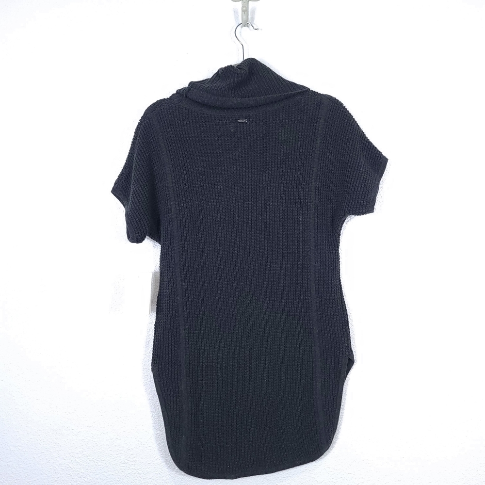 UGG Selby Turtleneck Chunky Knit Charcoal Gray Sweater - Picture 12 of 15